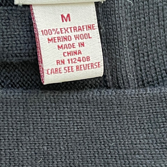 Jacob Miller Men's Black 100% Xtrafine Merino Wool Button Sweater Vest Sz Medium - Picture 9 of 10